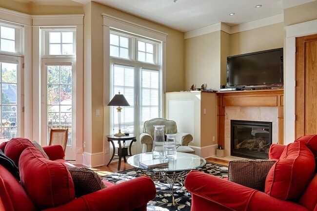 Foto del edificio - Stunning 2bed/2bath on Pearl Street