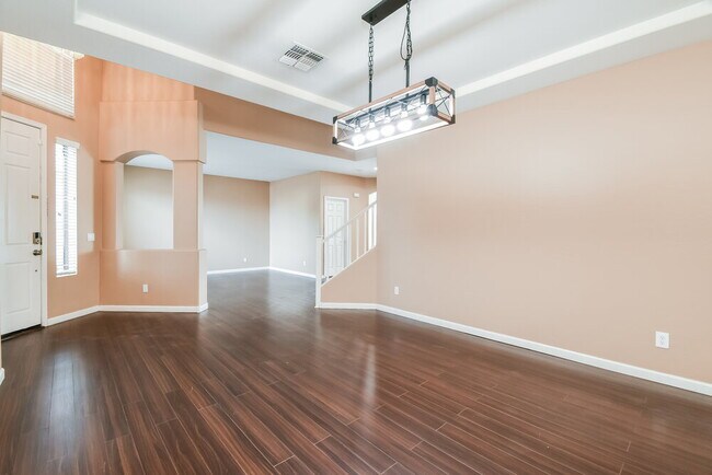 Foto del edificio - 10047 E Lakeview Ave