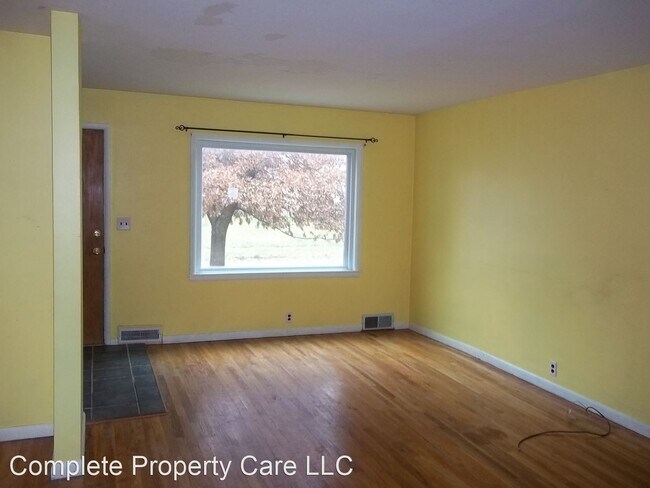 Building Photo - 2 br, 1 bath House - 1404 N Jefferson st.