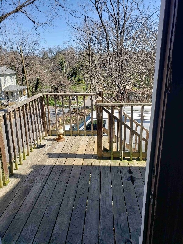 1700 Floyd St, Lynchburg, VA 24501 Room for Rent in Lynchburg, VA