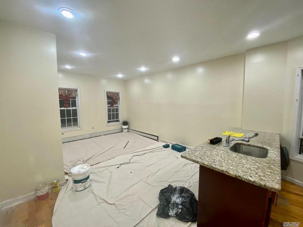 Foto del edificio - 2147 Belmont Ave