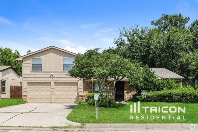 Building Photo - 5903 Guildwood Dr