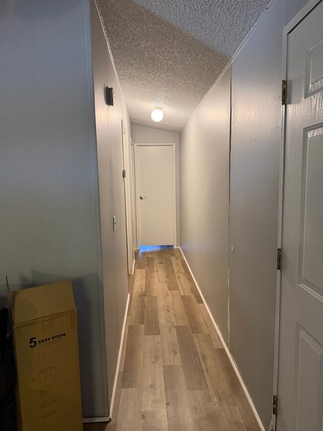 Foto del edificio - 9649 E Ebola Ave