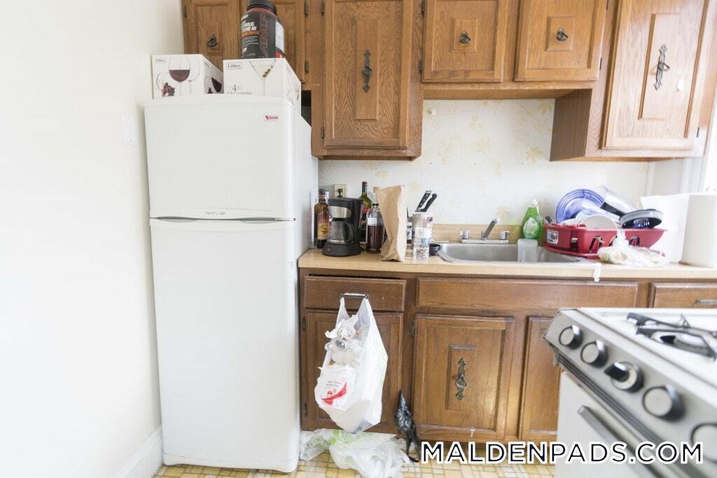 Building Photo - 17-19-19 Washington St S