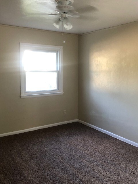 Foto del edificio - Charming 3 Bed 1 Bath Sheffield Lake Home