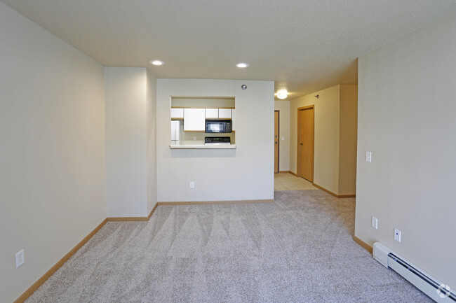 2BR, 2BA - 880 SF - Osgood Townsite Apartments