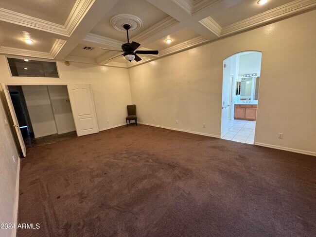 Foto del edificio - 8230 W Denton Ln