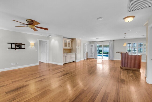 Foto del edificio - 1008 SW 12th Ave
