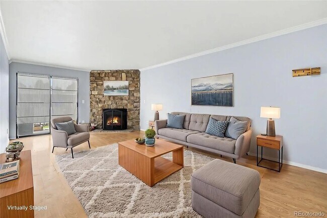 Building Photo - 3558 S Depew St