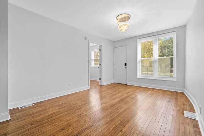 Foto del edificio - 2228 S. Wood-1