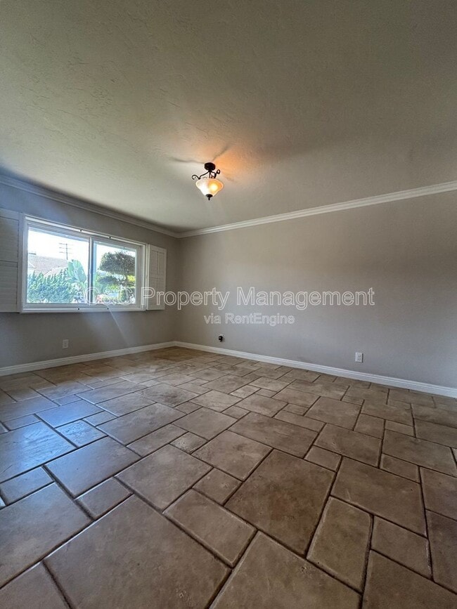 Foto del edificio - 19010 Cliveden Ave