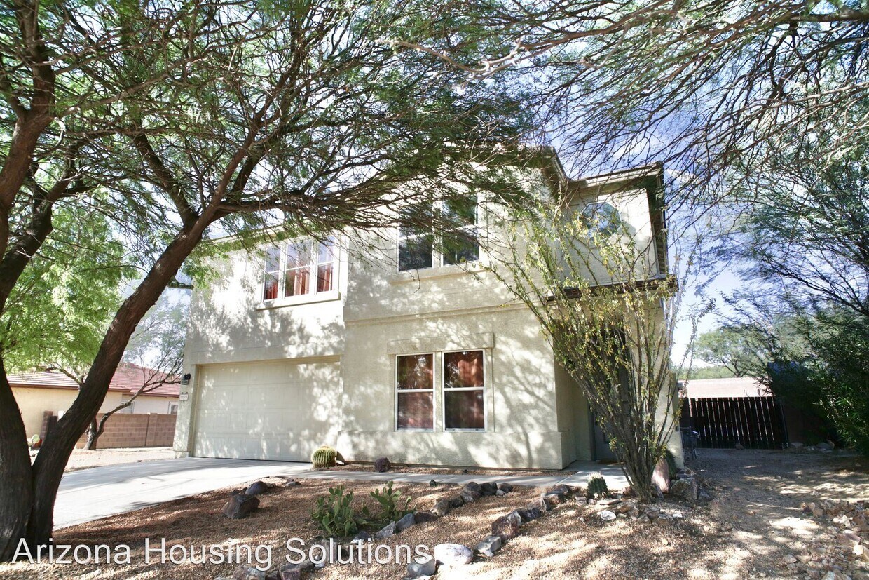 13575 E Hampden Green Way, Vail, AZ 85641 House for Rent in Vail, AZ