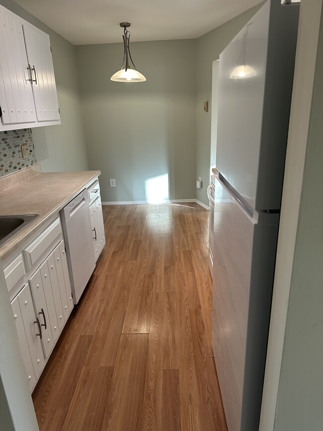 Building Photo - 156 Cross Slope Ct