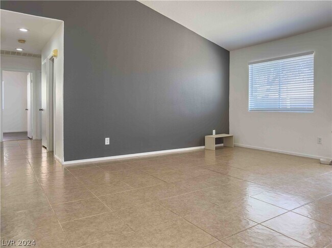 Foto del edificio - 2733 Fern Forest Ct