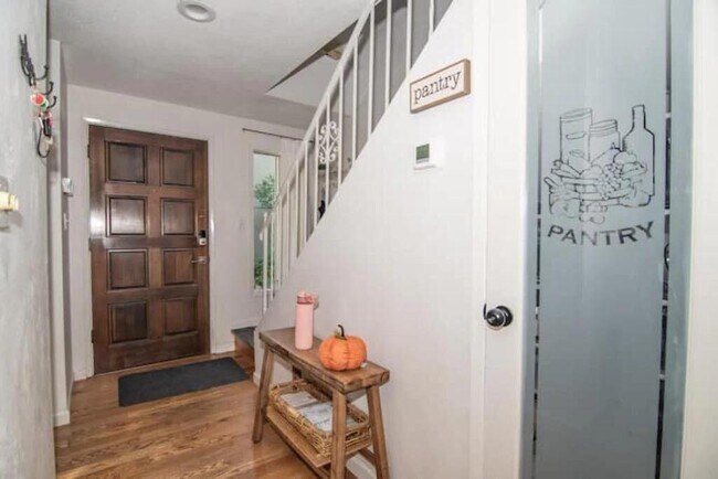 Building Photo - 1309 Maple Leaf Ct