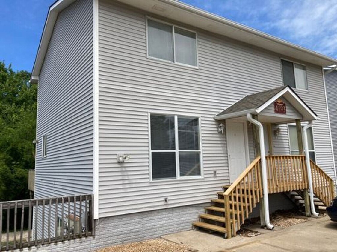 Foto principal - Newly Renovate 2 Bedroom 1.5 Bathroom Town...