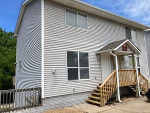 Building Photo - 4217 Sunset Dr