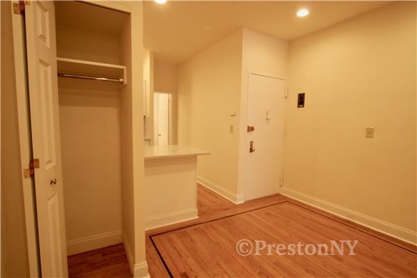 Building Photo - 531 W 45th St