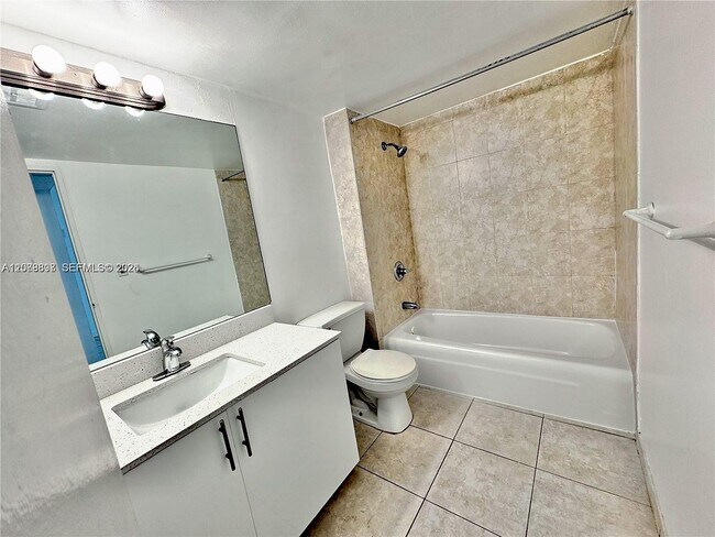 Building Photo - 4620 NW 79th Ave