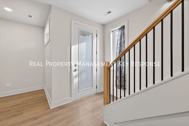 Foto del edificio - 2109 23rd Ave N