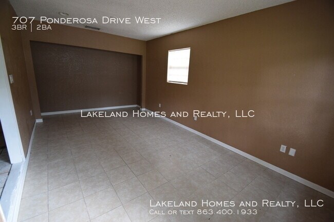 Building Photo - 707 Ponderosa Drive West  3BR, 2BA, Pool