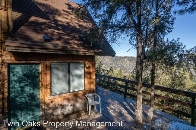 Building Photo - 3 br, 2 bath House - 1509 Zermatt Drive