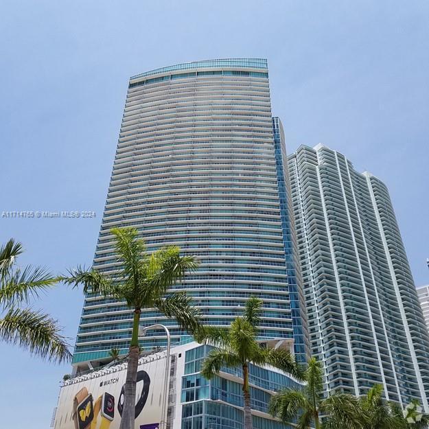 Building Photo - 888 Biscayne Blvd