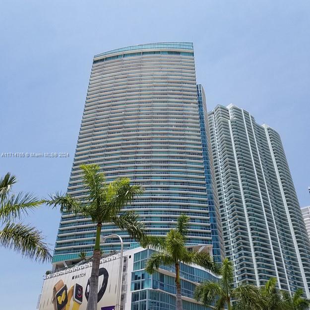 Foto del edificio - 888 Biscayne Blvd