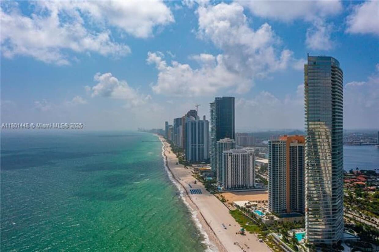 Photo - 18975 Collins Ave appt 2805 (A11801448)