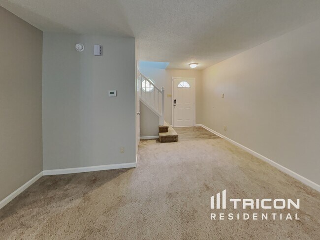 Building Photo - 9190 Amberleigh Dr