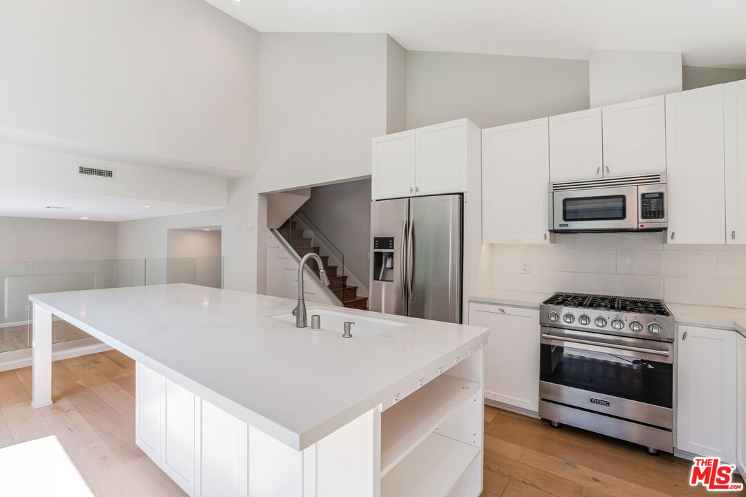 Foto principal - 4911 Patrae St