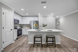 Building Photo - 1522 Yelford Cir