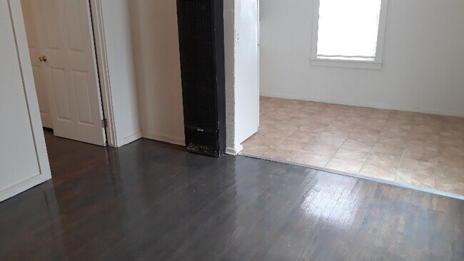 Foto del edificio - 2710 8th Ave