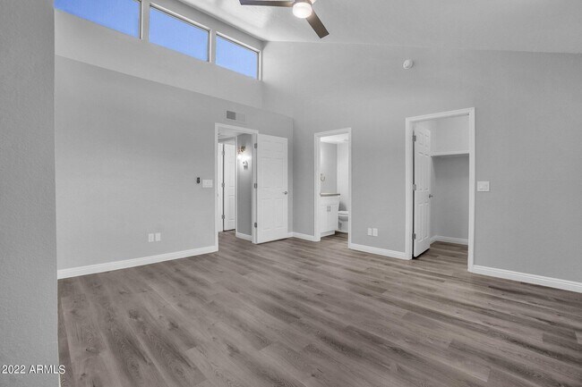 Foto del edificio - 16728 E Westby Dr