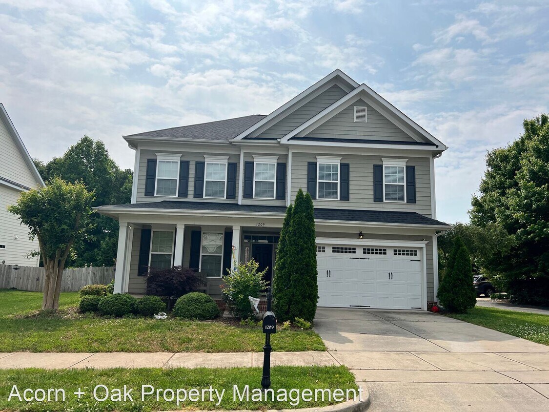 Primary Photo - 4 br, 2.5 bath House - 1209 Palace Garden Way