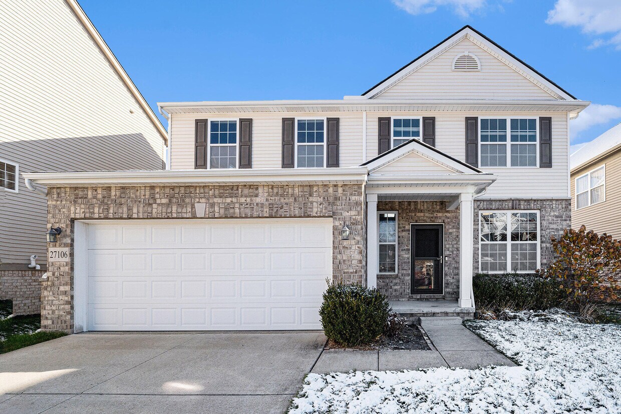 Primary Photo - 27106 Ladbroke St