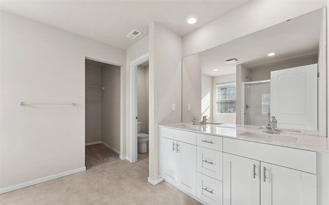 Building Photo - 2209 Trailside Dr NE