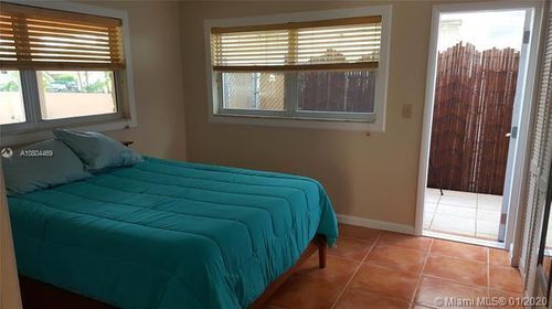 Foto del edificio - 818 Meridian Ave