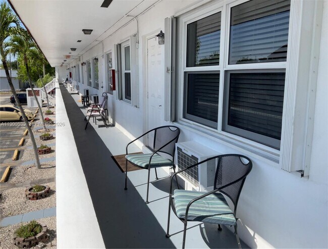 Foto del edificio - 22 SE 3rd Terrace