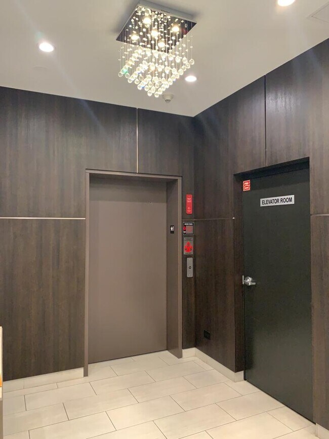 Elevator Entry - 4330 N Neva Ave