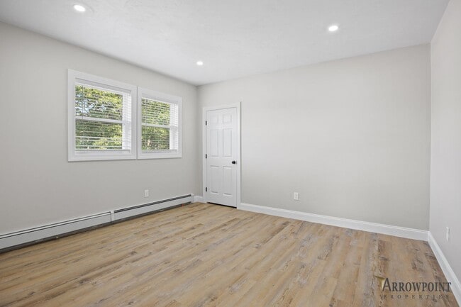 Interior Photo - Manor Grove Apartments Groveland