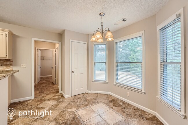 Building Photo - 790 Heathgate Dr SW, Lawrenceville, GA, 30044