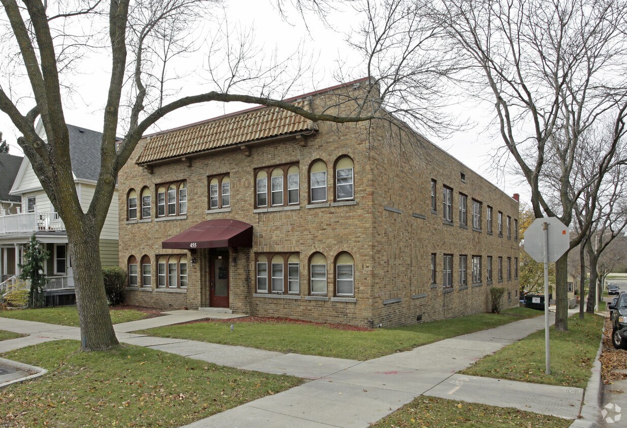 455 N 39th St - 448-454 N 39th St