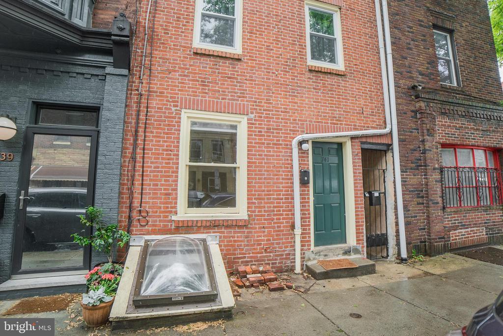 Foto principal - 741 S 6th St
