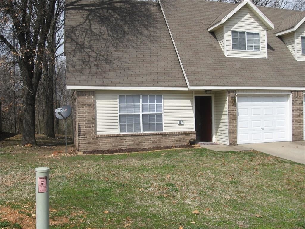 43 Holly Dr, Bentonville, AR 72712 Townhouse for Rent in Bentonville