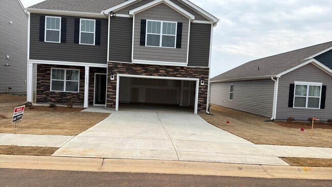 Building Photo - 1614 Yarrow Ln