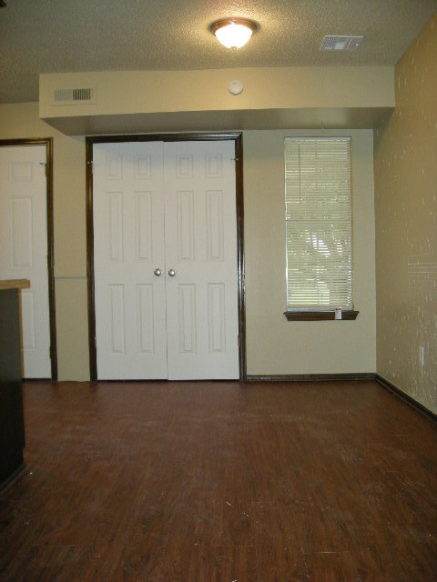 Foto del edificio - 524 Wild Wind Rd