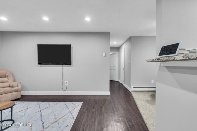 Building Photo - 91 Arrowood Rd