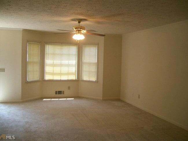 Building Photo - 5307 Weyden Trail