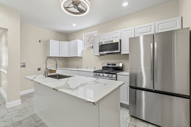 Foto del edificio - 4704 W Monroe St